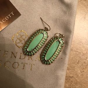 Final!  🔥 Kendra Scott Dayla Earrings